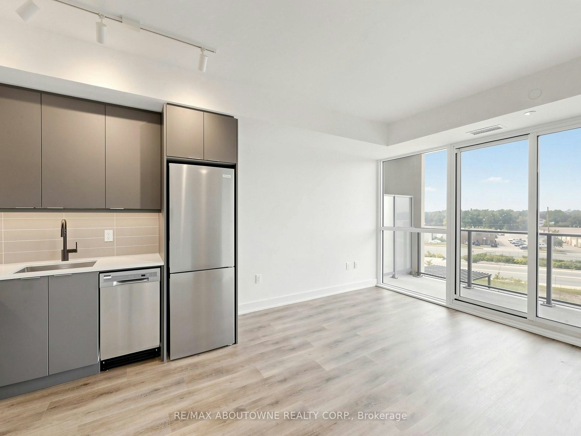 115 Nipissing Road, Milton, ON, L9T 1R3 - 9