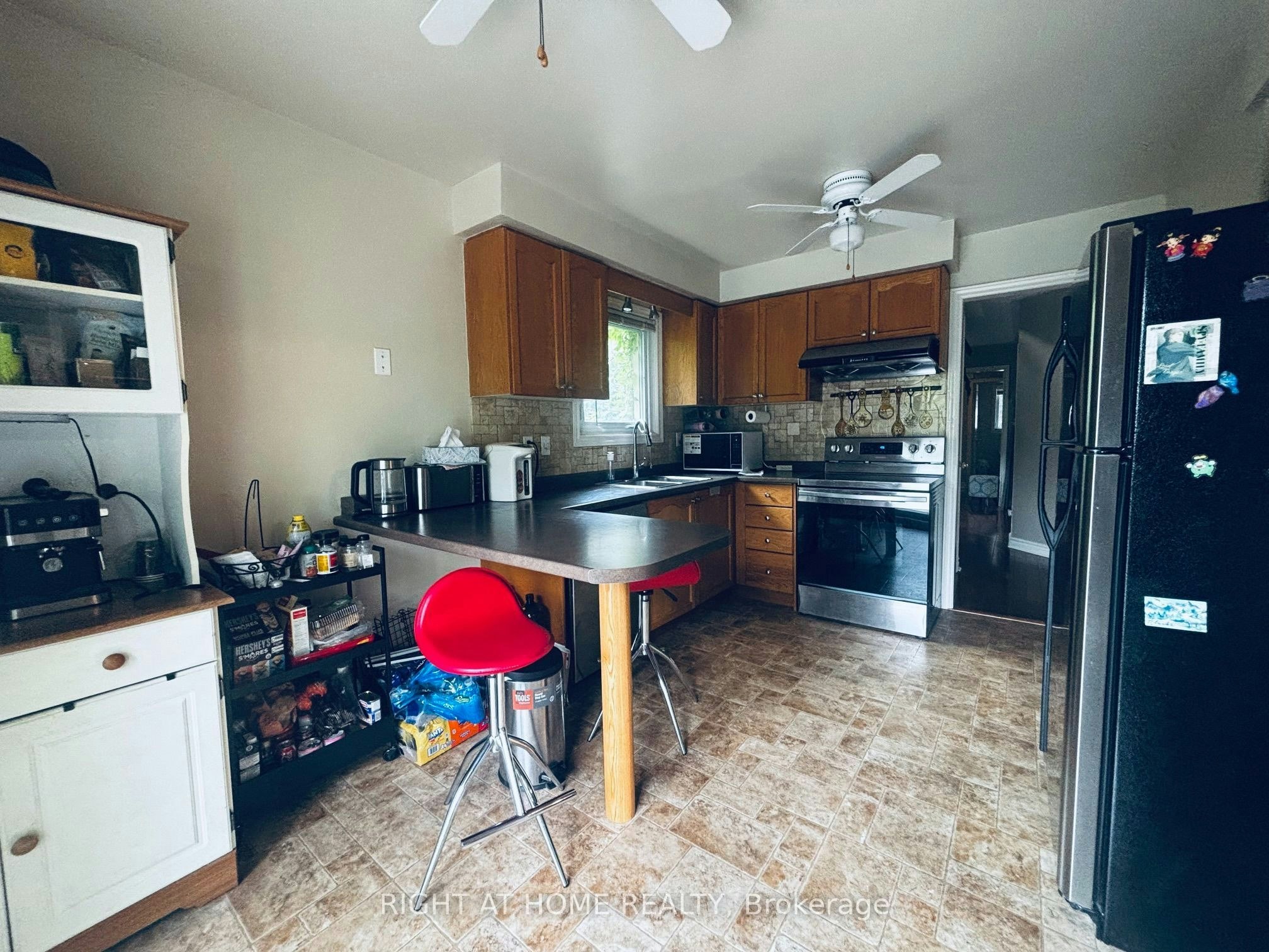 96 Howell Road, Oakville, ON, L6H 5Z4 - 12