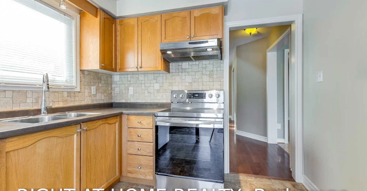 96 Howell Road, Oakville, ON, L6H 5Z4 - 11