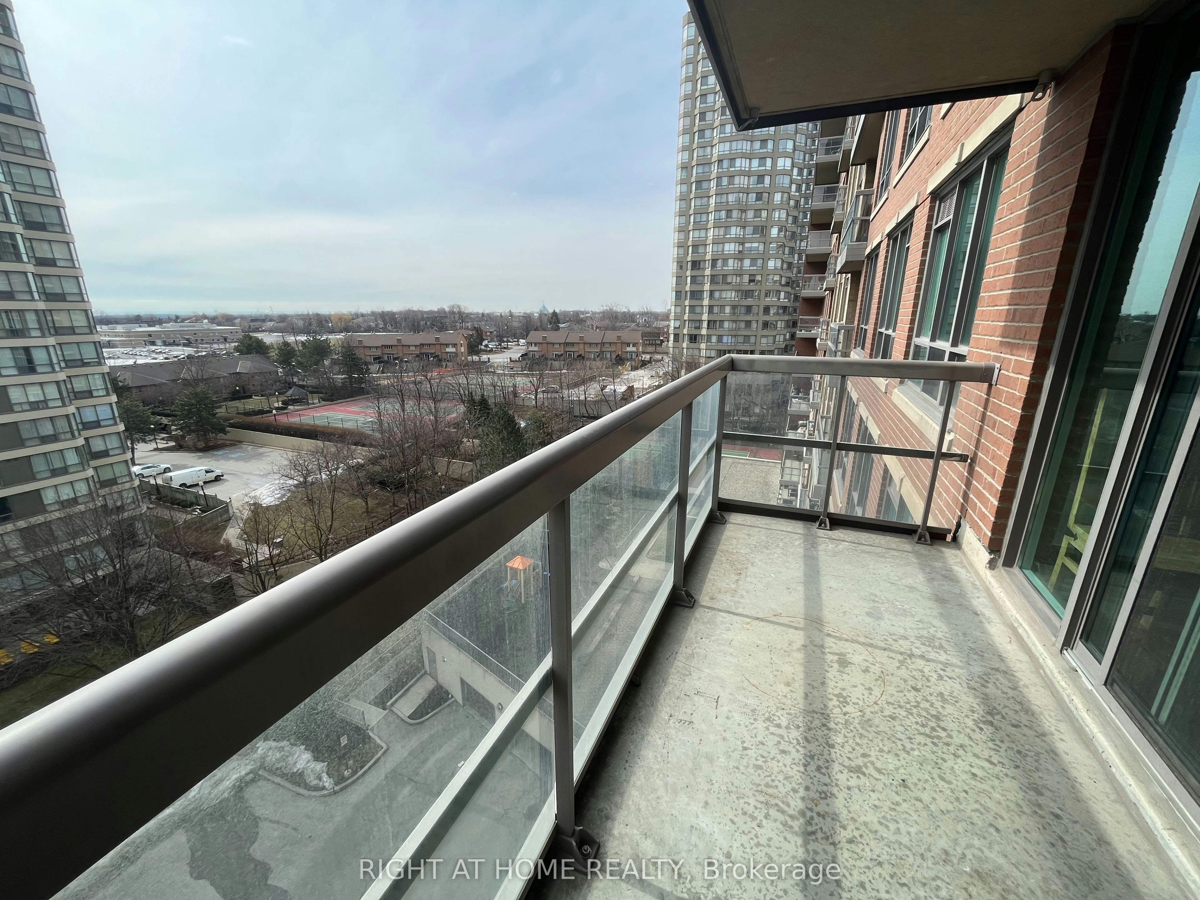 906-156 Enfield Place, Mississauga, ON, L5B 4L8 - 14