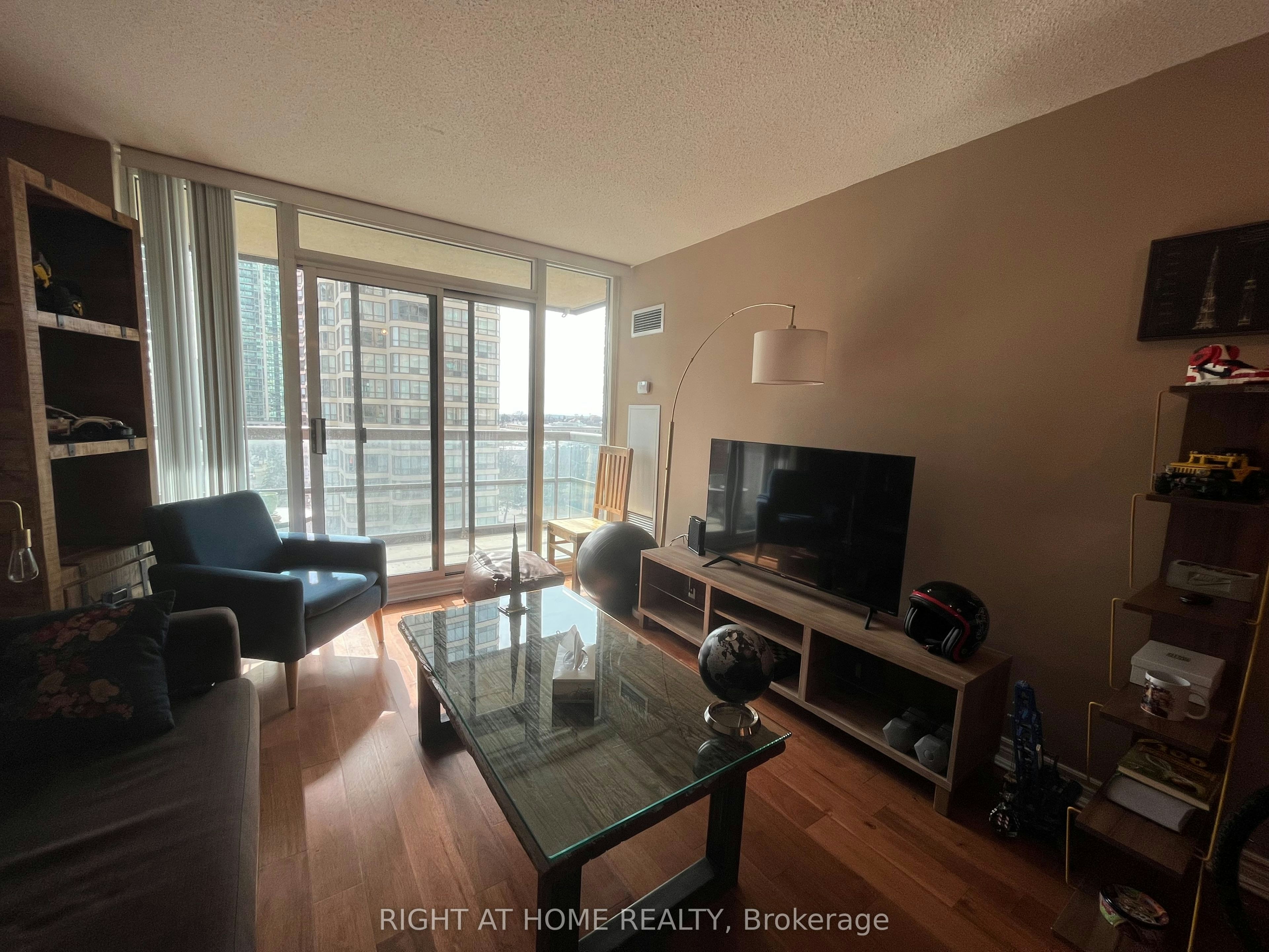 906-156 Enfield Place, Mississauga, ON, L5B 4L8 - 6