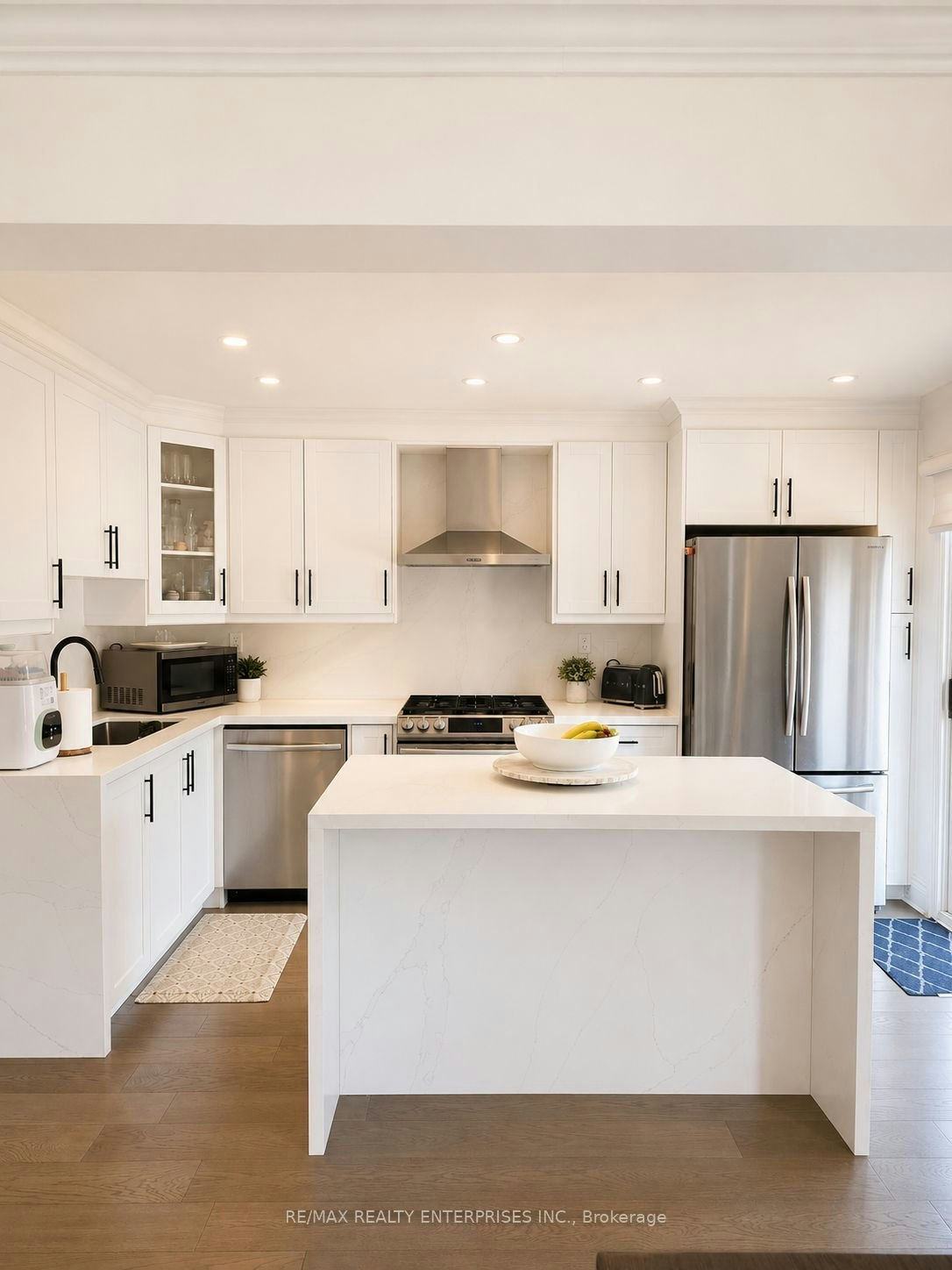 Main & 2nd Floor-6681 Harlow Road, Mississauga, ON, L5N 4T4 - 6