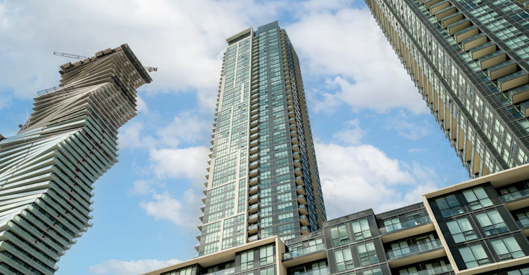 4706-4011 Brickstone Mews, Mississauga, ON, L5B 0G3 - 4