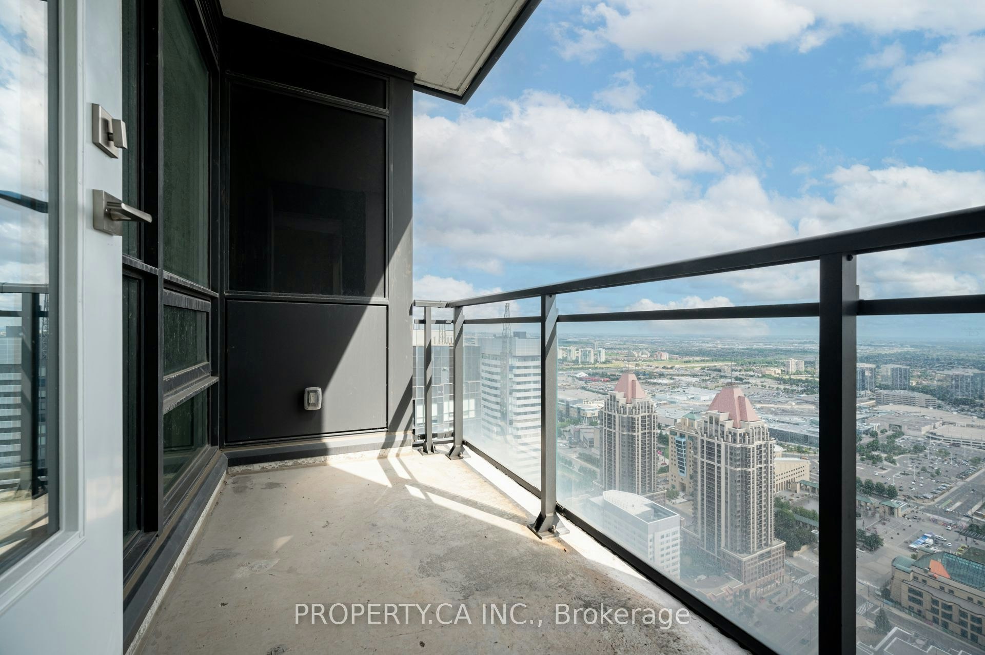 4706-4011 Brickstone Mews, Mississauga, ON, L5B 0G3 - 25