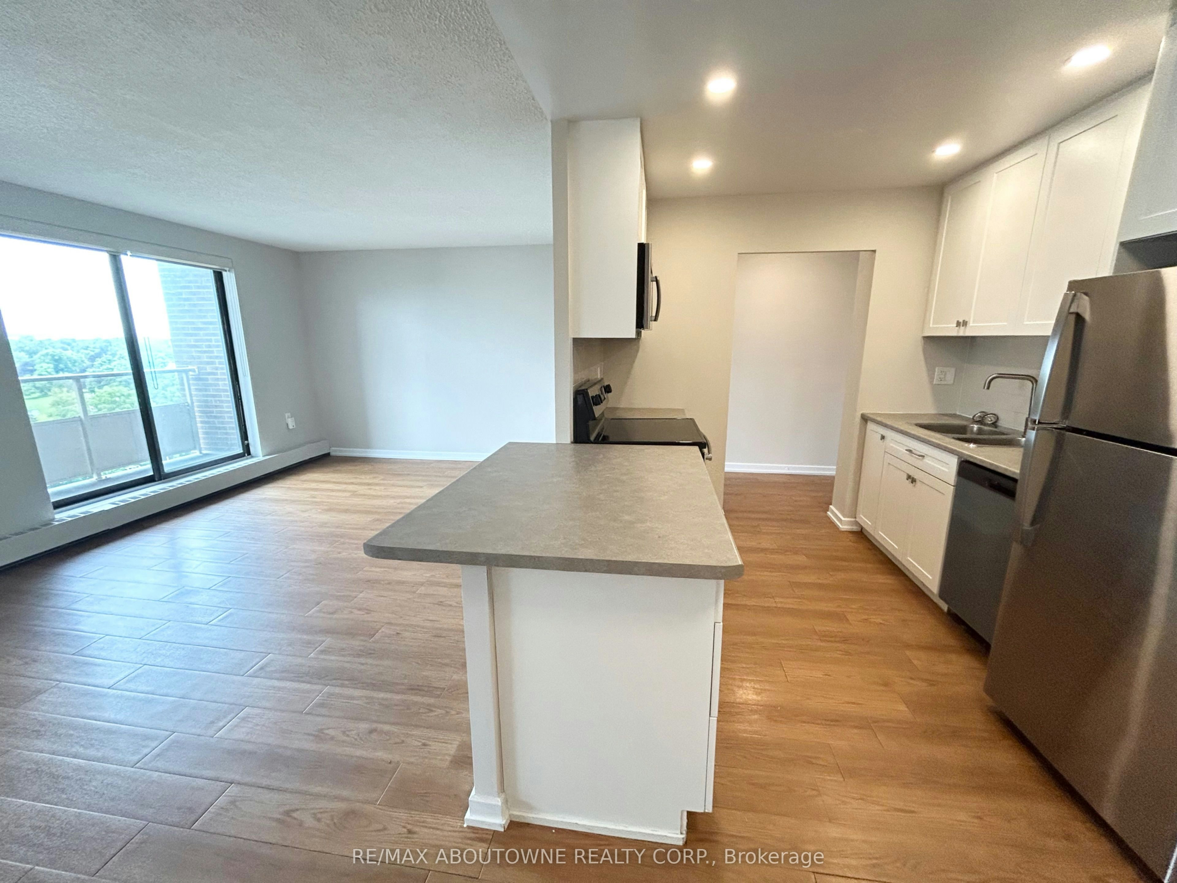 1003-82 Millside Drive, Milton, ON, L9T 4A1 - 7