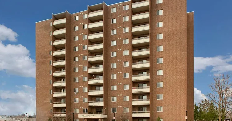 1003-82 Millside Drive, Milton, ON, L9T 4A1 - 2