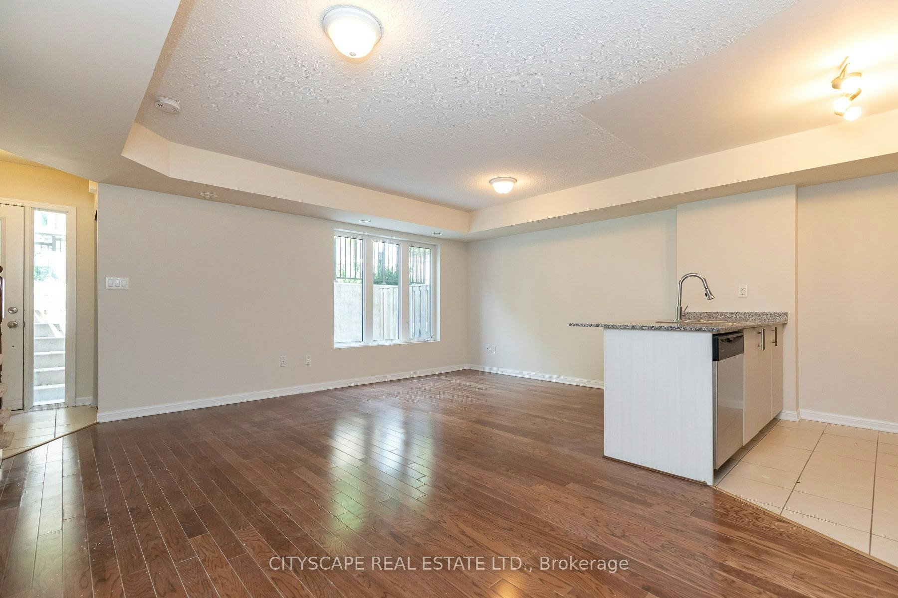 115-9 Foundry Avenue, Toronto, ON, M6H 0B7 - 4