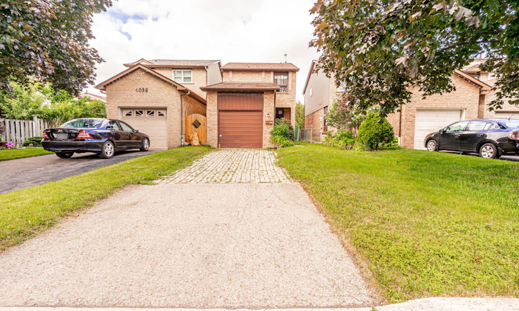 4040 Silverhaze Road