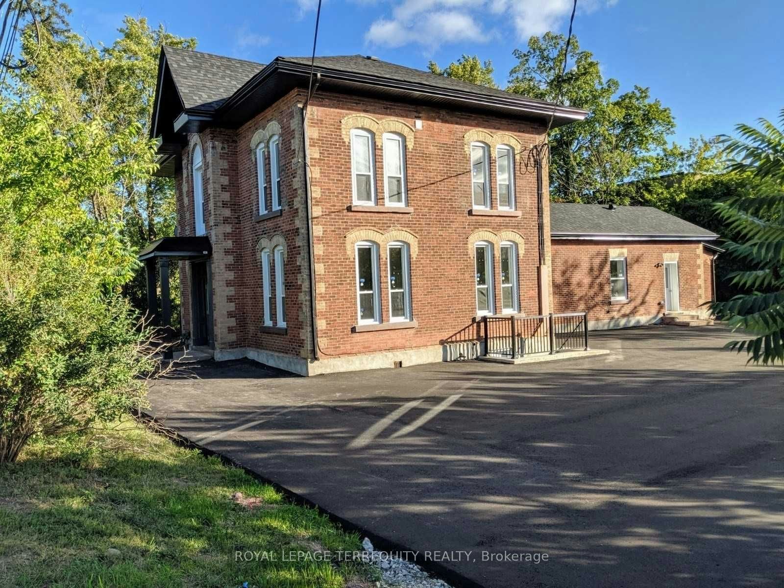 6-44 Main St Street N, Halton Hills, ON, L7J 1W2