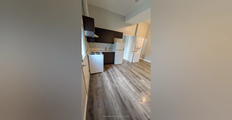 6-44 Main St Street N, Halton Hills, ON, L7J 1W2 - 8