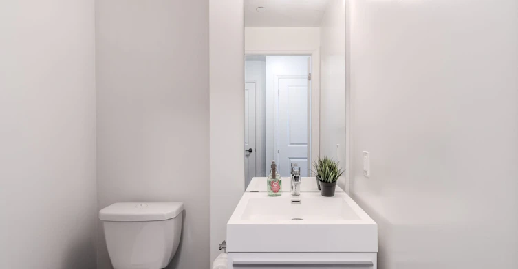 1911-17 Zorra Street, Toronto, ON, M8Z 4Z6 - 11