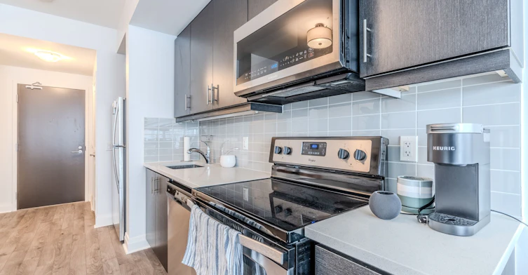1911-17 Zorra Street, Toronto, ON, M8Z 4Z6 - 6