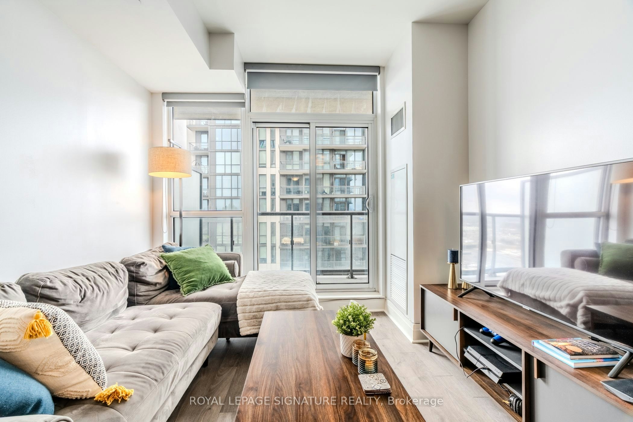 1911-17 Zorra Street, Toronto, ON, M8Z 4Z6 - 7