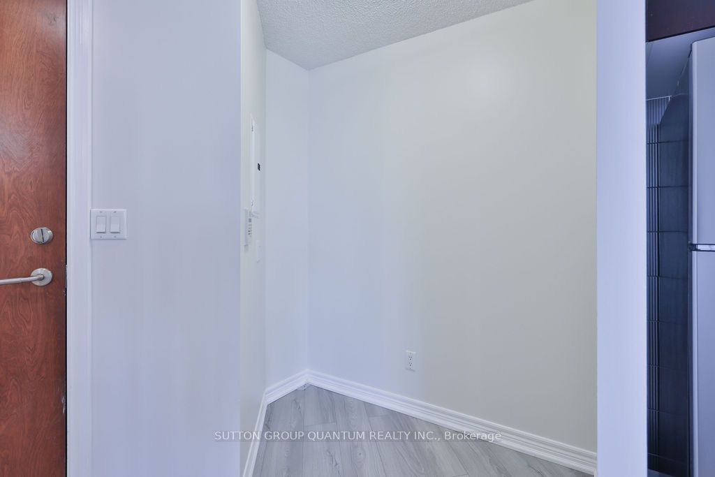 1602-310 Burnhamthorpe Road W, Mississauga, ON, L5B 4P9 - 11