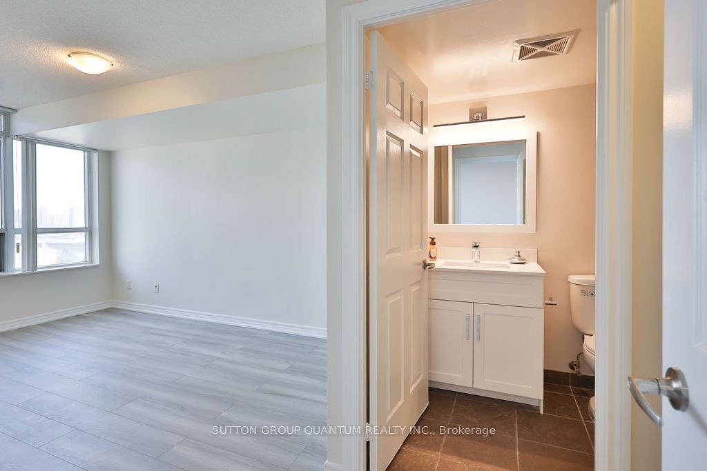1602-310 Burnhamthorpe Road W, Mississauga, ON, L5B 4P9 - 23
