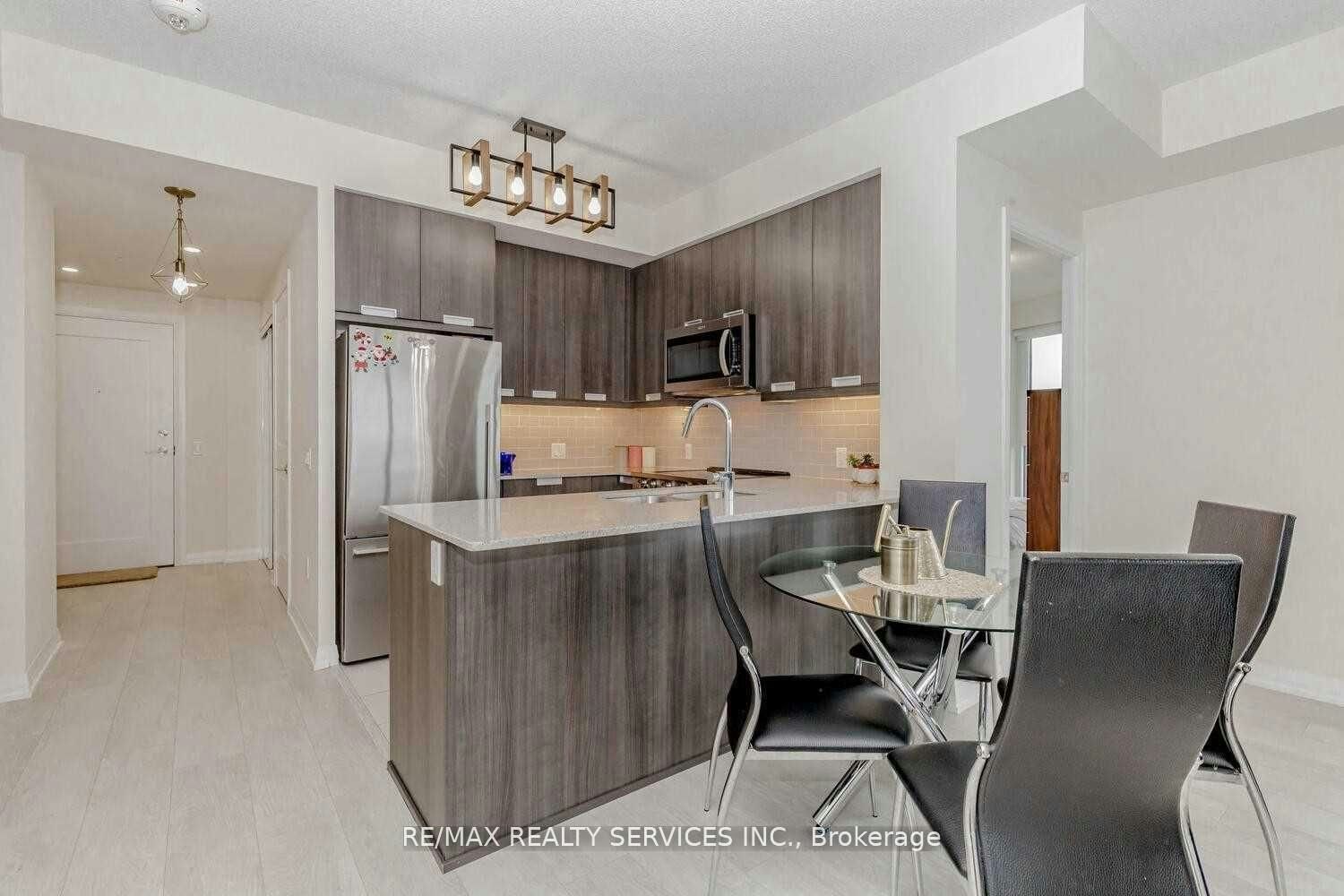 2517-35 Watergarden Drive, Mississauga, ON, L5R 0G8 - 16