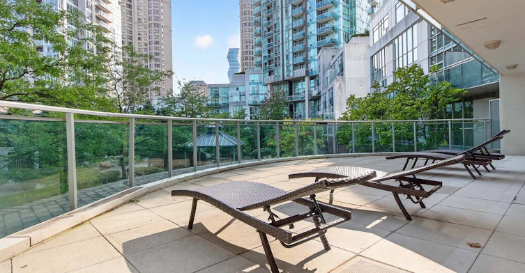 717-220 Burnhamthorpe Road W, Mississauga, ON, L5B 4N4 - 11