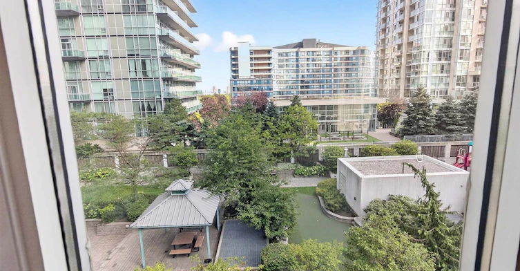 717-220 Burnhamthorpe Road W, Mississauga, ON, L5B 4N4 - 8