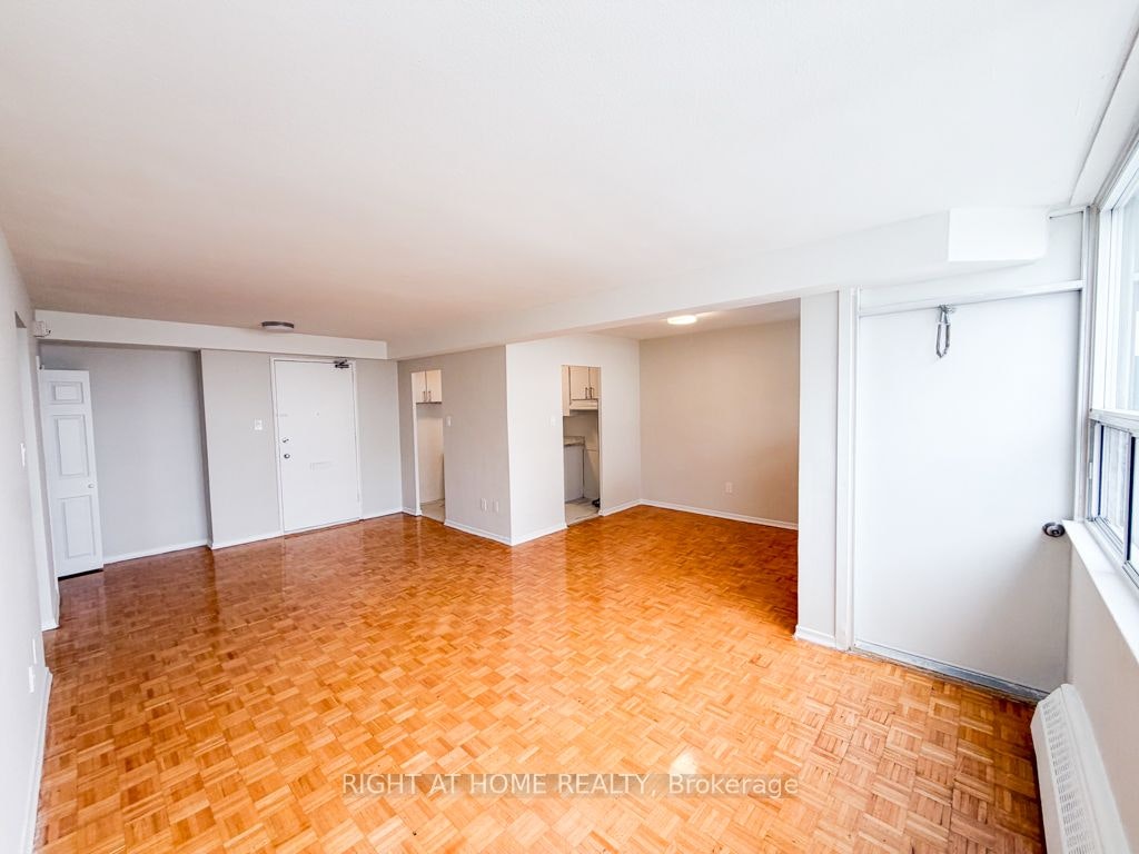 205-1440 Lawrence Avenue W, Toronto, ON, M6L 1B2 - 8