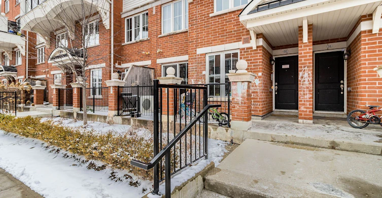 32-2480 Post Road, Oakville, ON, L6H 0G6 - 4