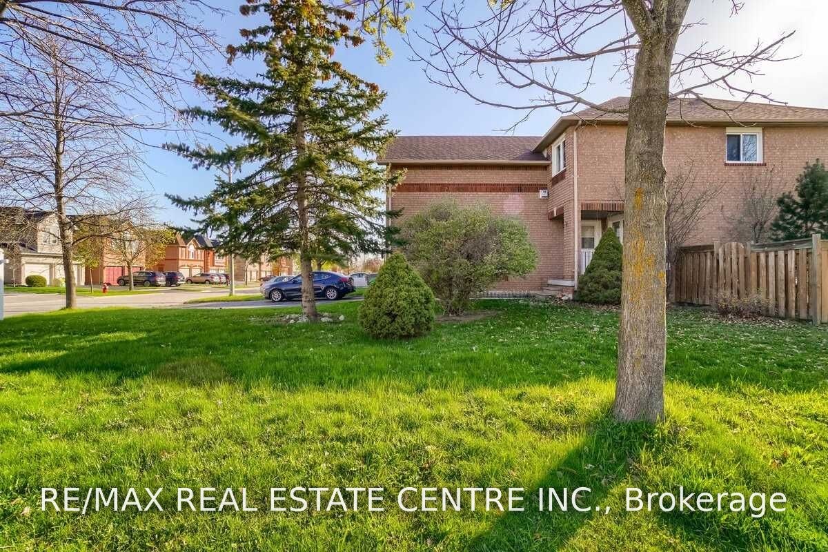3725 Althorpe Circle N, Mississauga, ON, L5N 7G5 - 5
