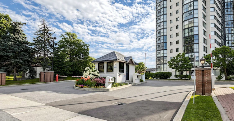 1509-1360 Rathburn Road E, Mississauga, ON, L4W 4H4