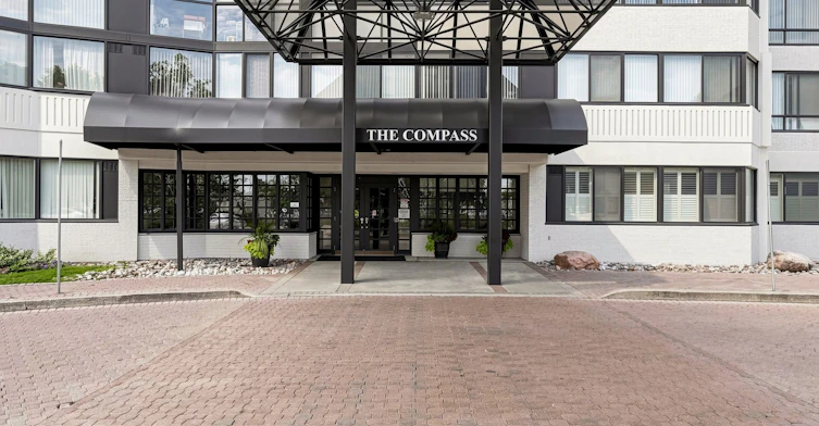 1509-1360 Rathburn Road E, Mississauga, ON, L4W 4H4 - 6
