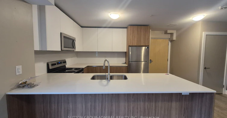 202-293 Viewmount Avenue, Toronto, ON, M6B 3H8 - 4