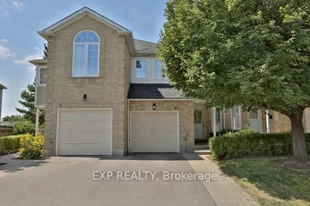 6 Heathcliffe Square, Brampton, ON, L6S 5P9
