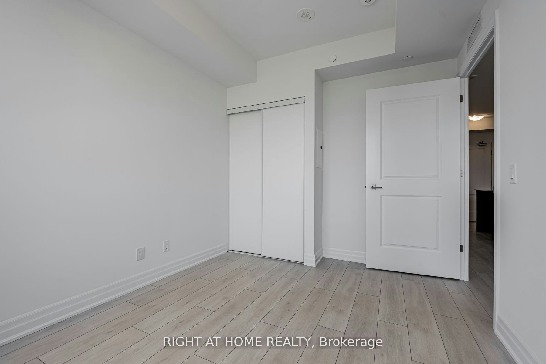 1103-30 Elm Drive W, Mississauga, ON, L5B 0N6 - 21
