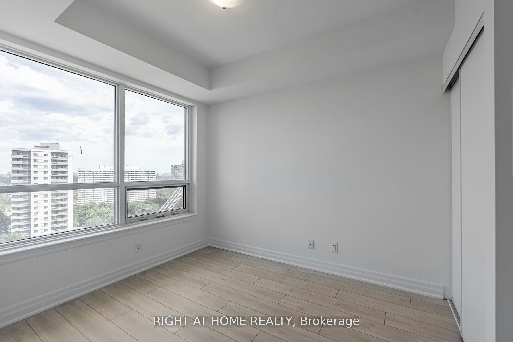 1103-30 Elm Drive W, Mississauga, ON, L5B 0N6 - 18