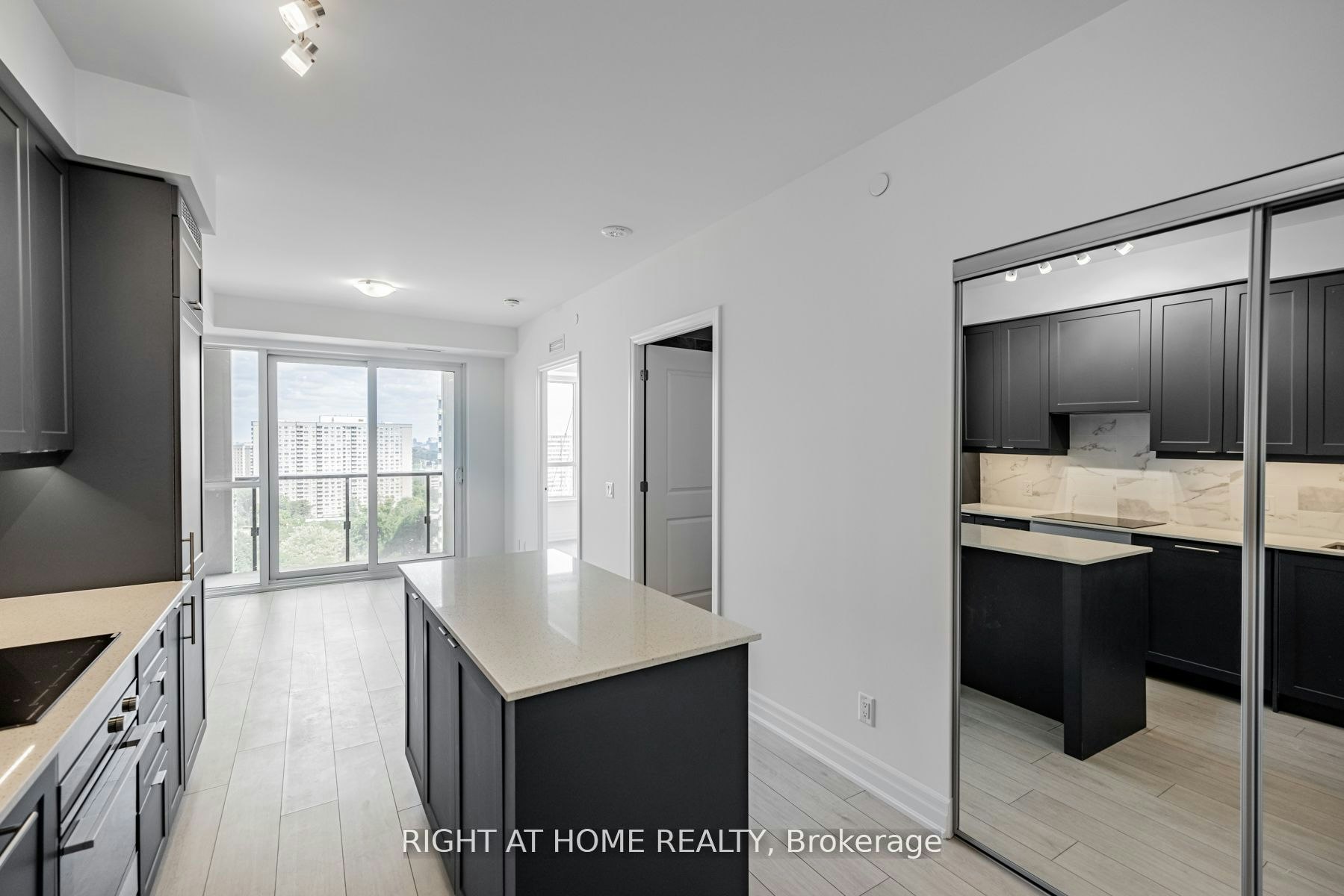 1103-30 Elm Drive W, Mississauga, ON, L5B 0N6 - 11