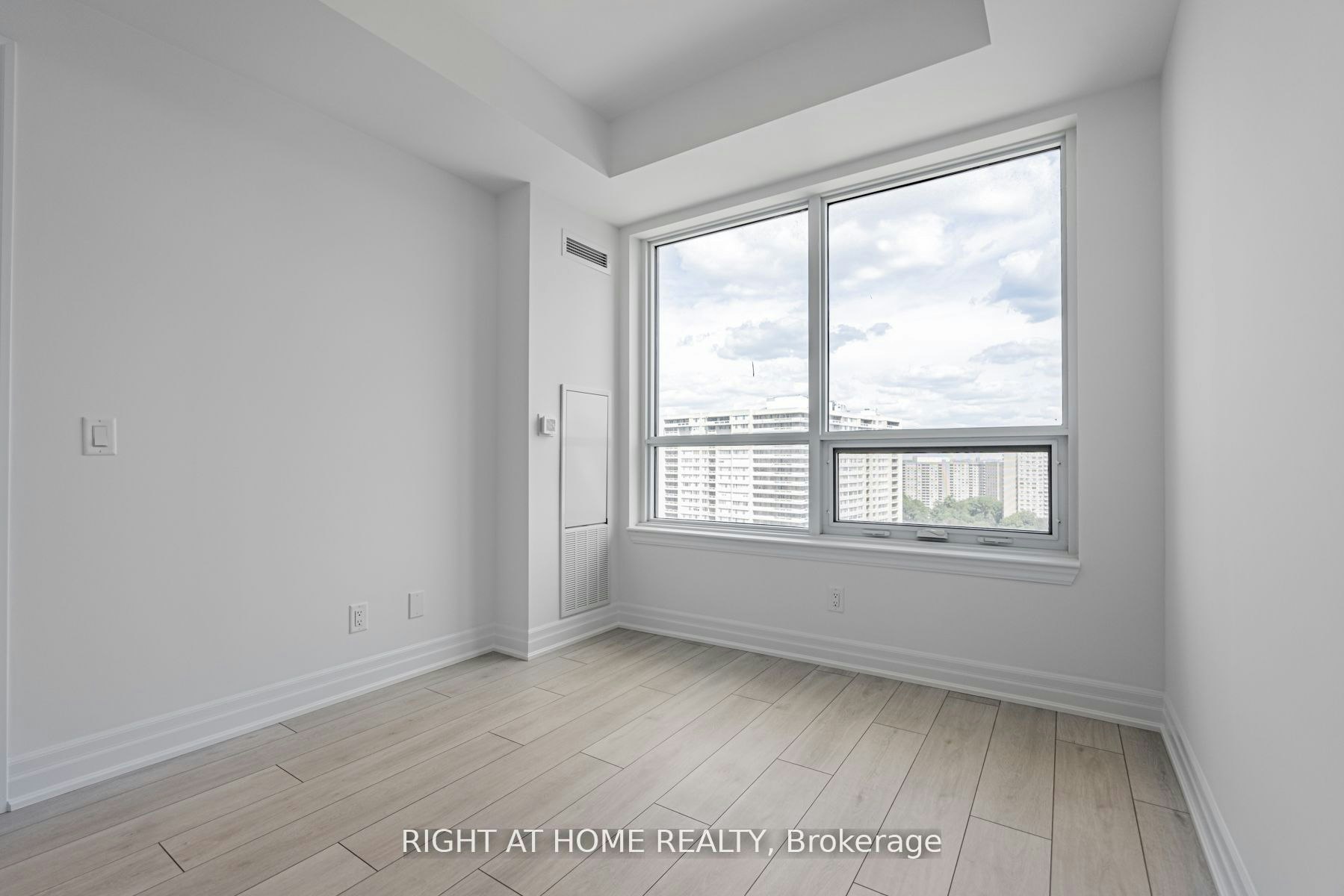 1103-30 Elm Drive W, Mississauga, ON, L5B 0N6 - 19