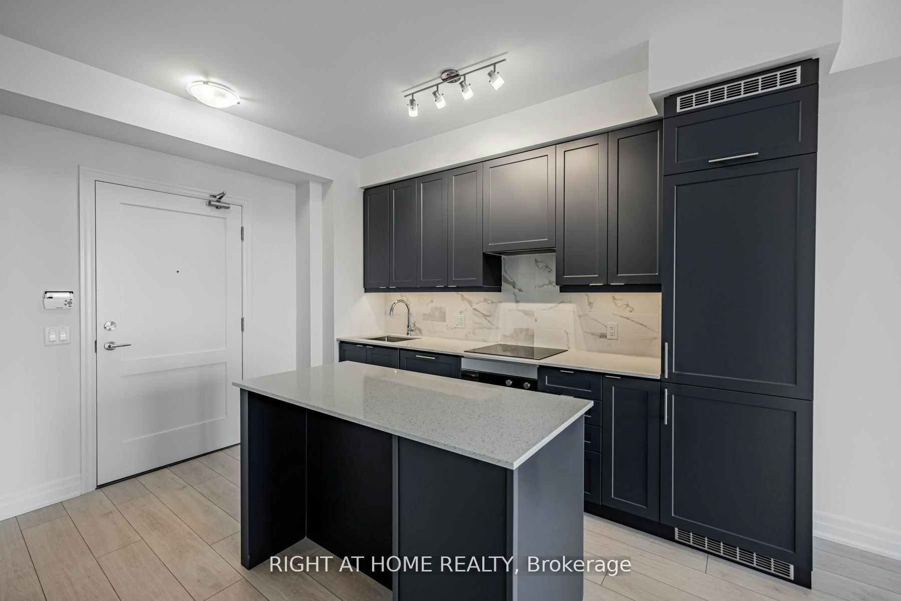 1103-30 Elm Drive W, Mississauga, ON, L5B 0N6 - 8