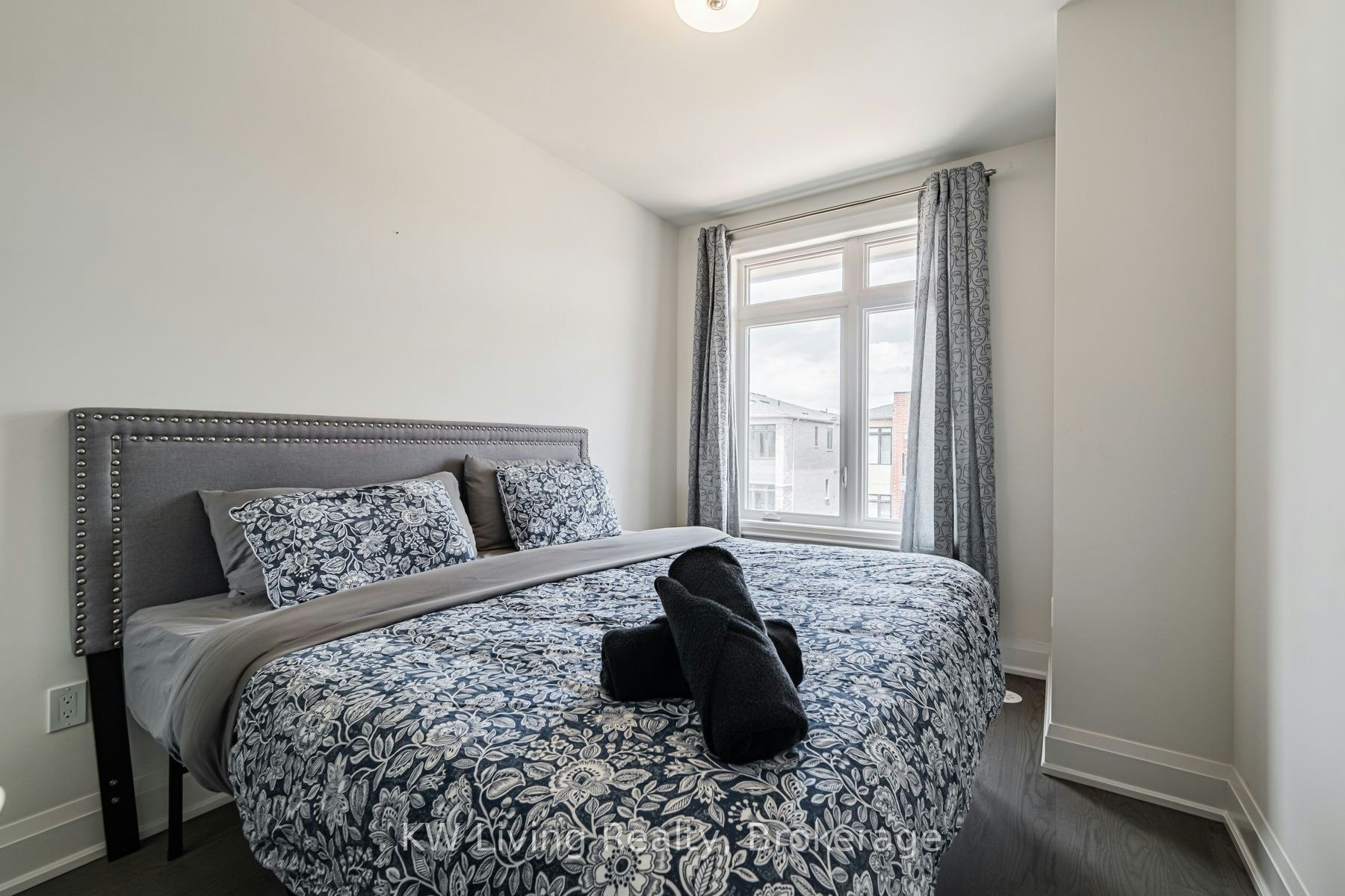 3296 Taha Gardens, Oakville, ON, L6M 5S6 - 15