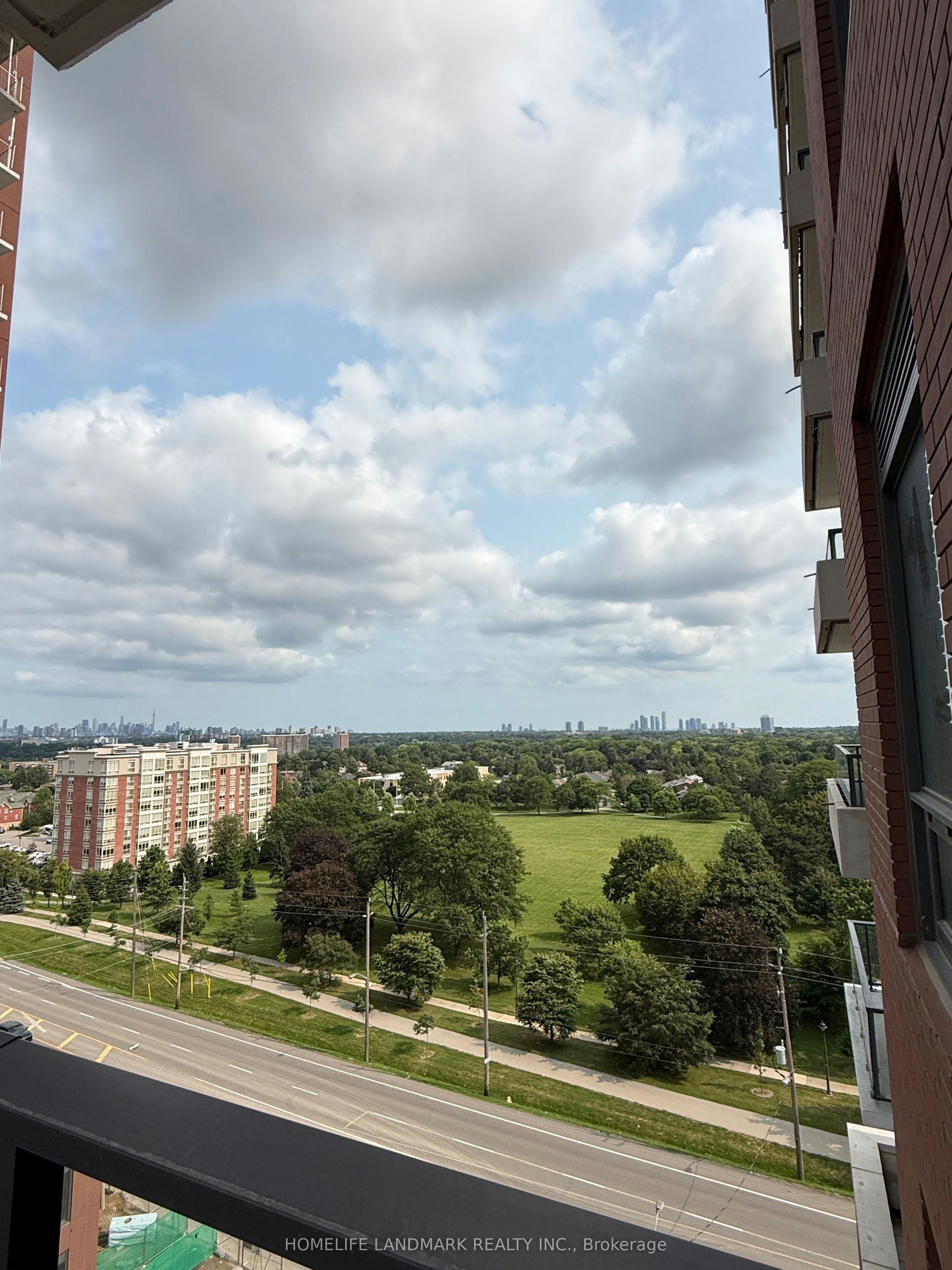 912-4010 Eglinton Avenue W, Toronto, ON, M9A 0G5 - 7