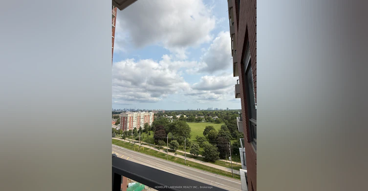 912-4010 Eglinton Avenue W, Toronto, ON, M9A 0G5 - 7