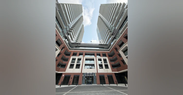 912-4010 Eglinton Avenue W, Toronto, ON, M9A 0G5