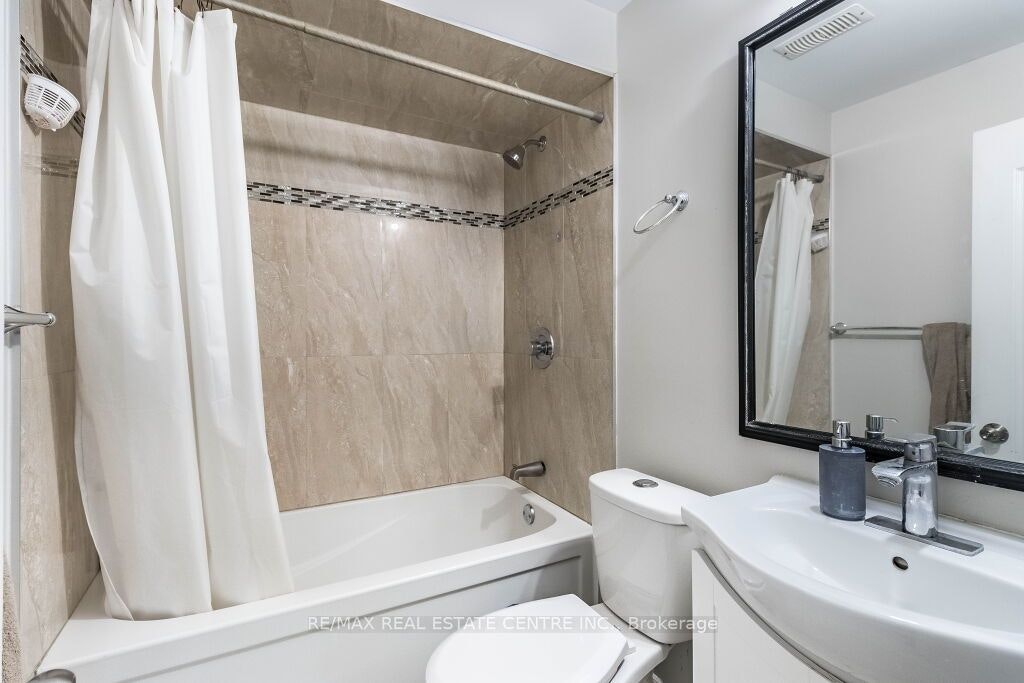 Bsmt-20 Laurentide Crescent, Brampton, ON, L6P 1Y4 - 9