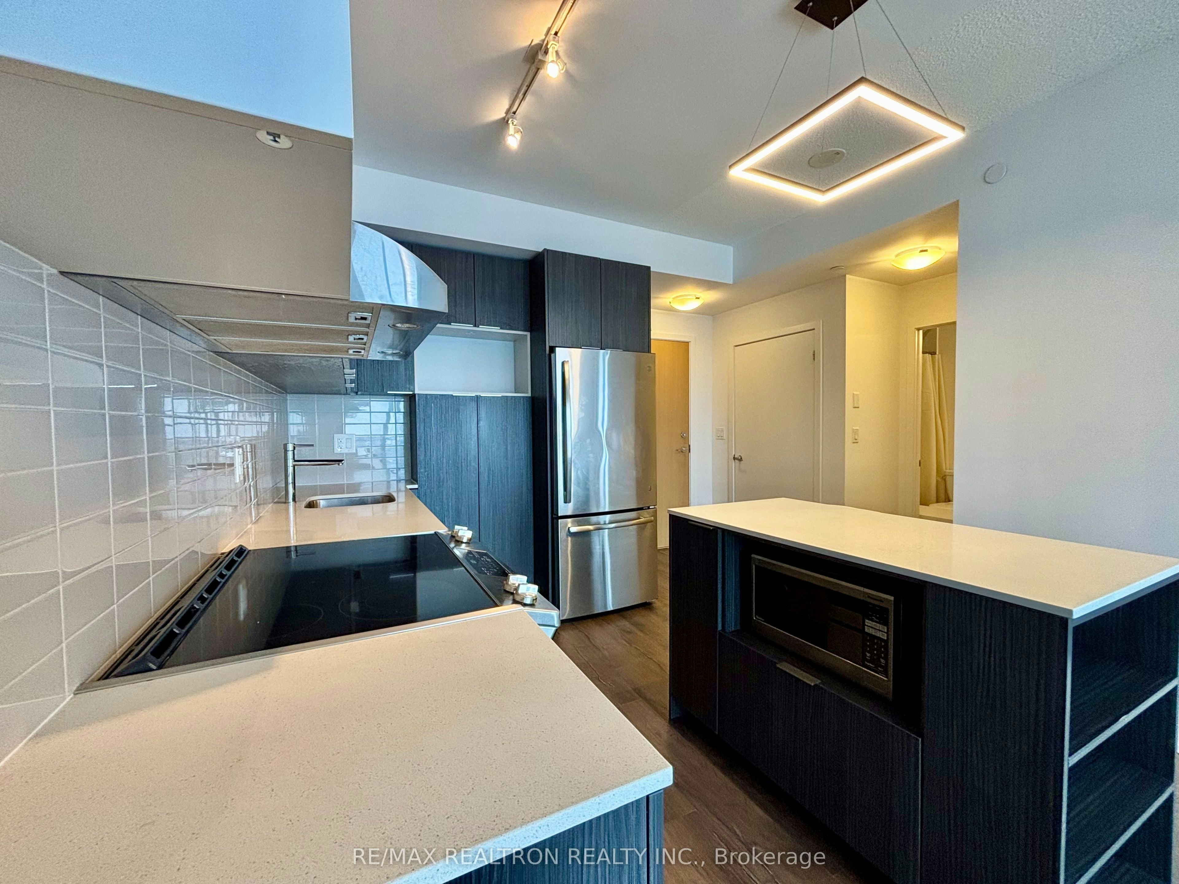 1216-2520 Eglinton Avenue, Mississauga, ON, L5M 0Y4 - 3