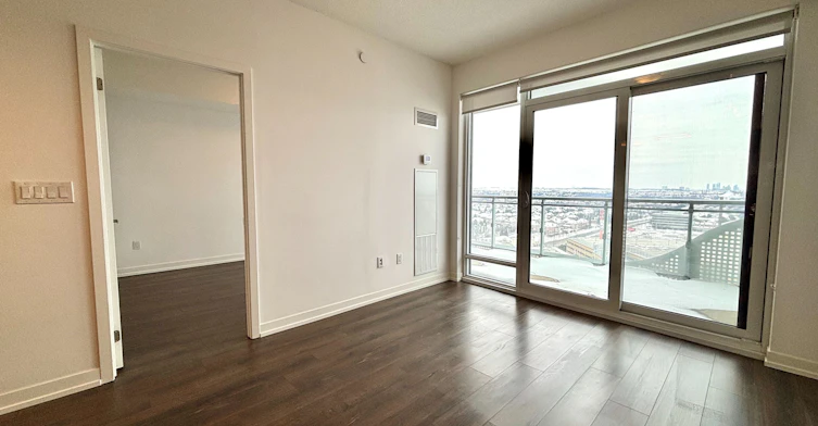 1216-2520 Eglinton Avenue, Mississauga, ON, L5M 0Y4 - 5