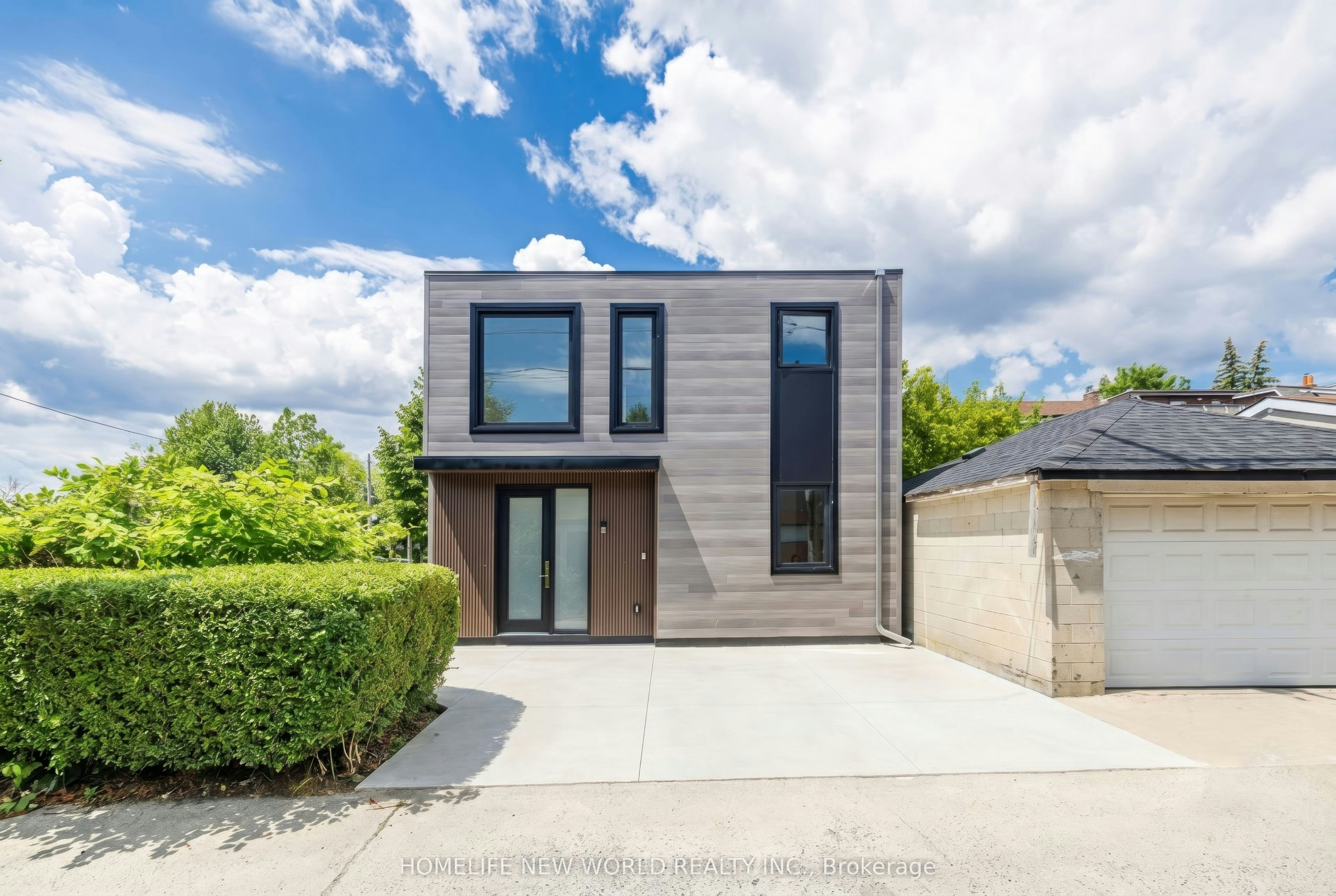 Laneway-679 Gladstone Avenue, Toronto, ON, M6H 3J5