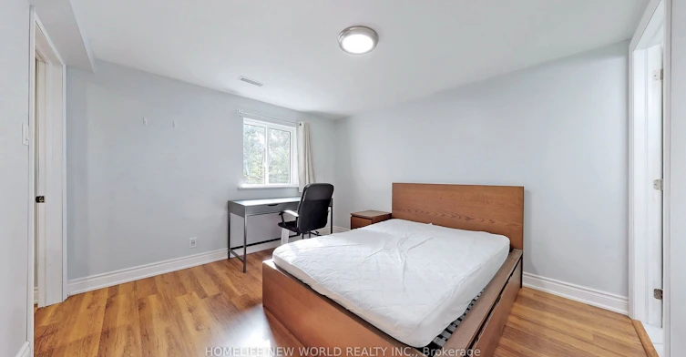 Lower Primary bedroom A-3954 Selkirk Place, Mississauga, ON, L5L 3L5 - 11