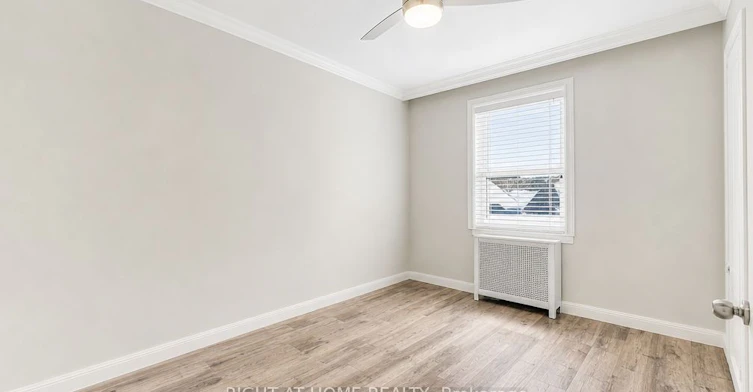 1788 Keele Street, Toronto, ON, M6M 3X1 - 12