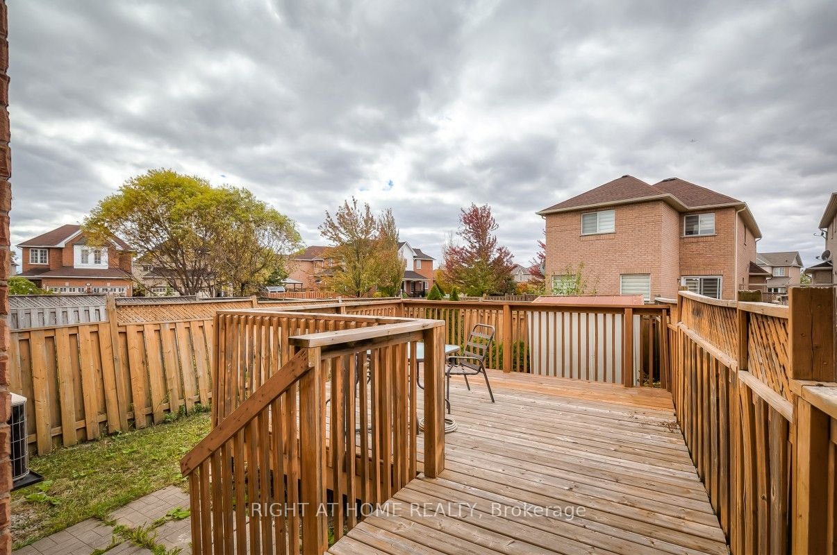 7401 Village Walk, Mississauga, ON, L5W 1X6 - 33