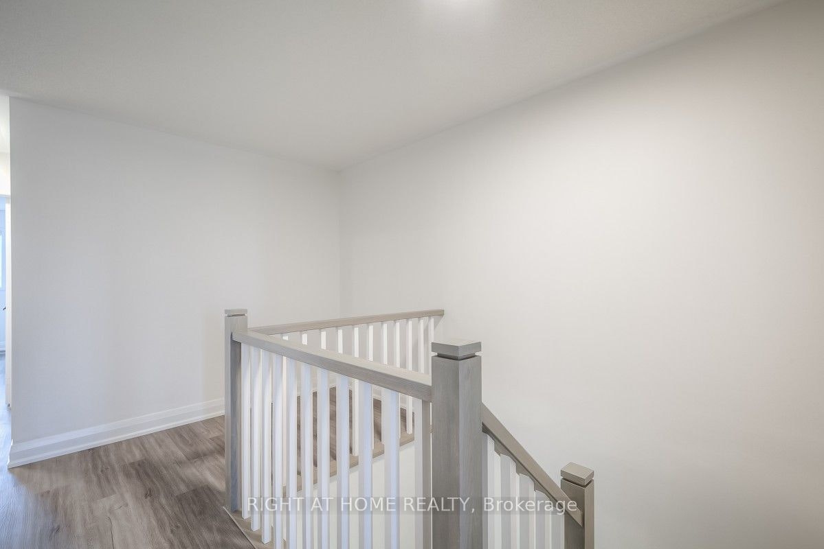 7401 Village Walk, Mississauga, ON, L5W 1X6 - 31