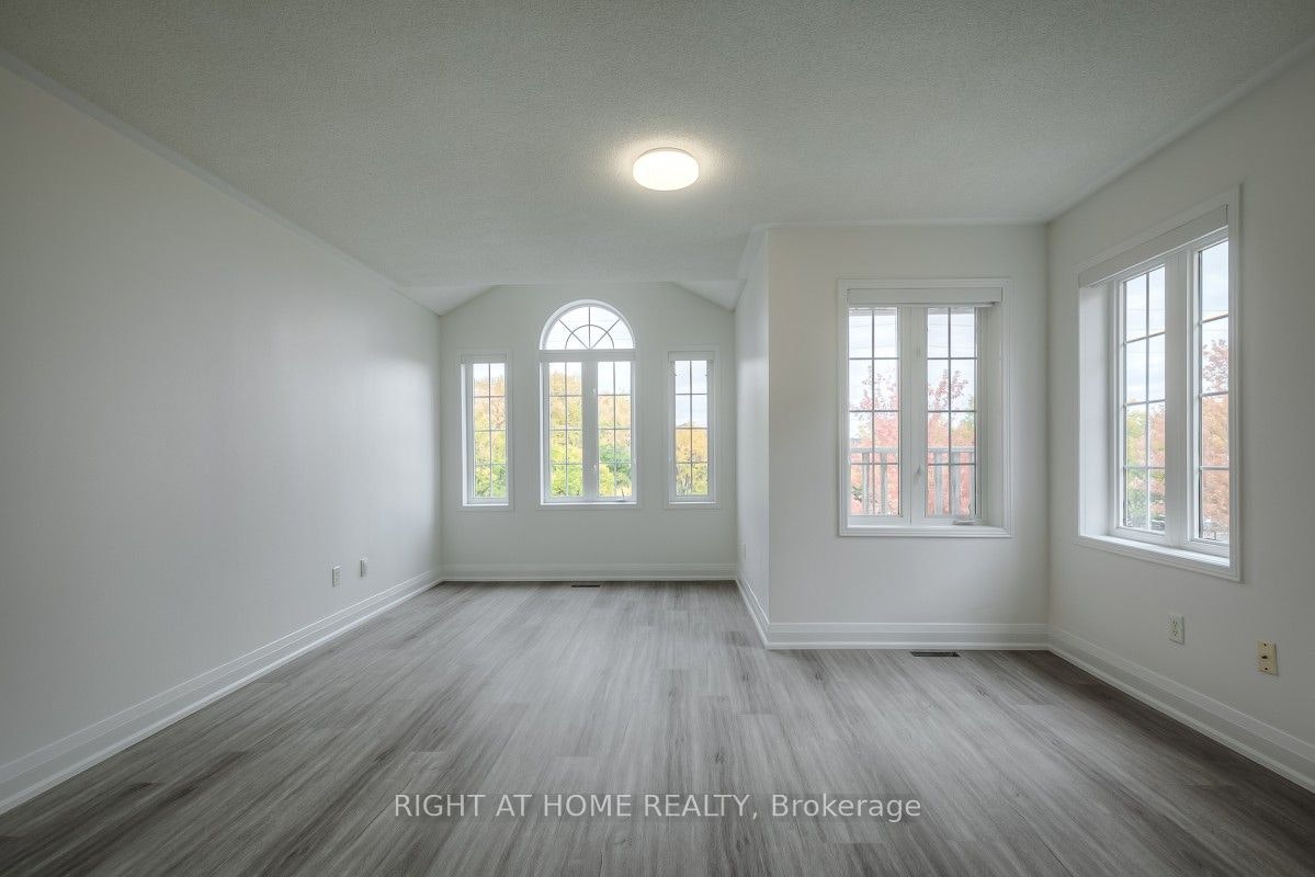 7401 Village Walk, Mississauga, ON, L5W 1X6 - 18