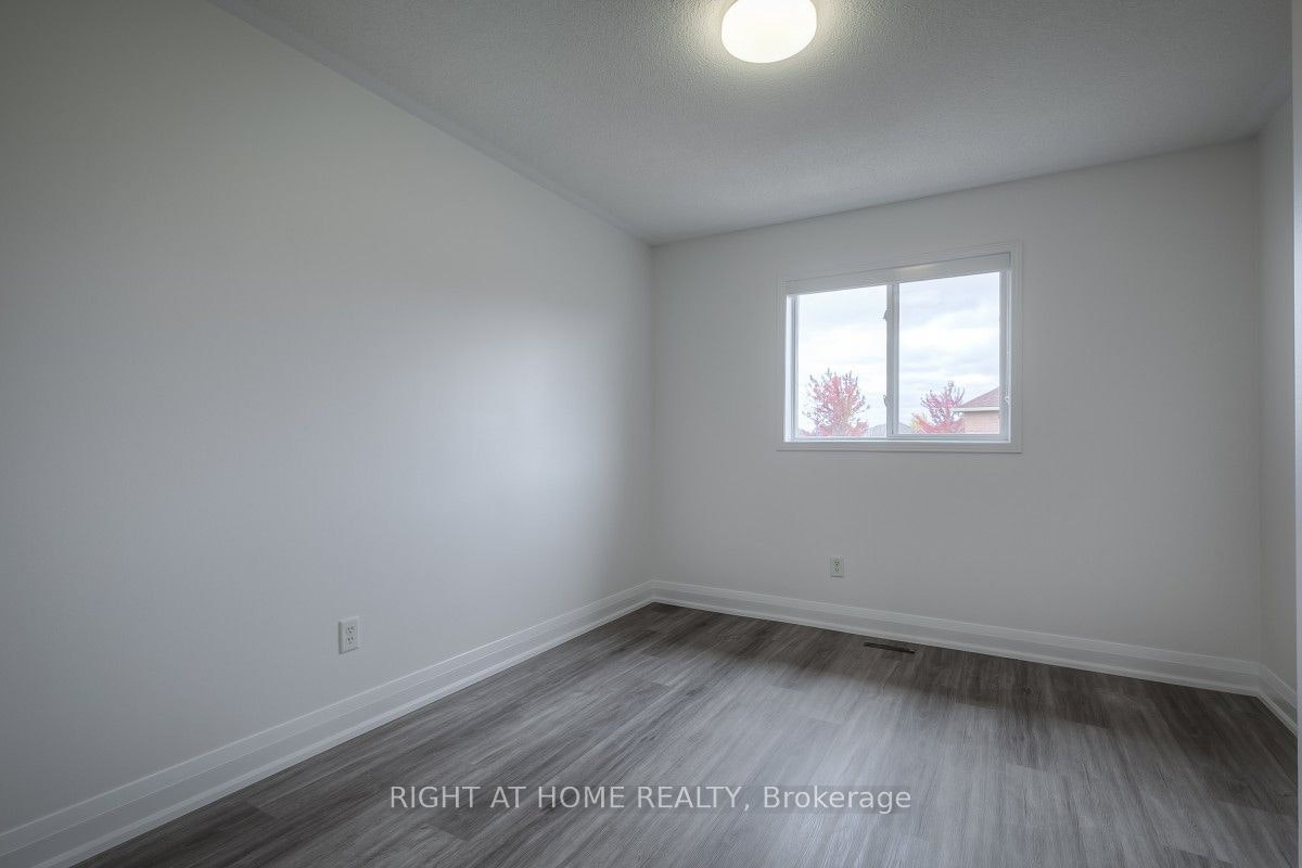 7401 Village Walk, Mississauga, ON, L5W 1X6 - 25