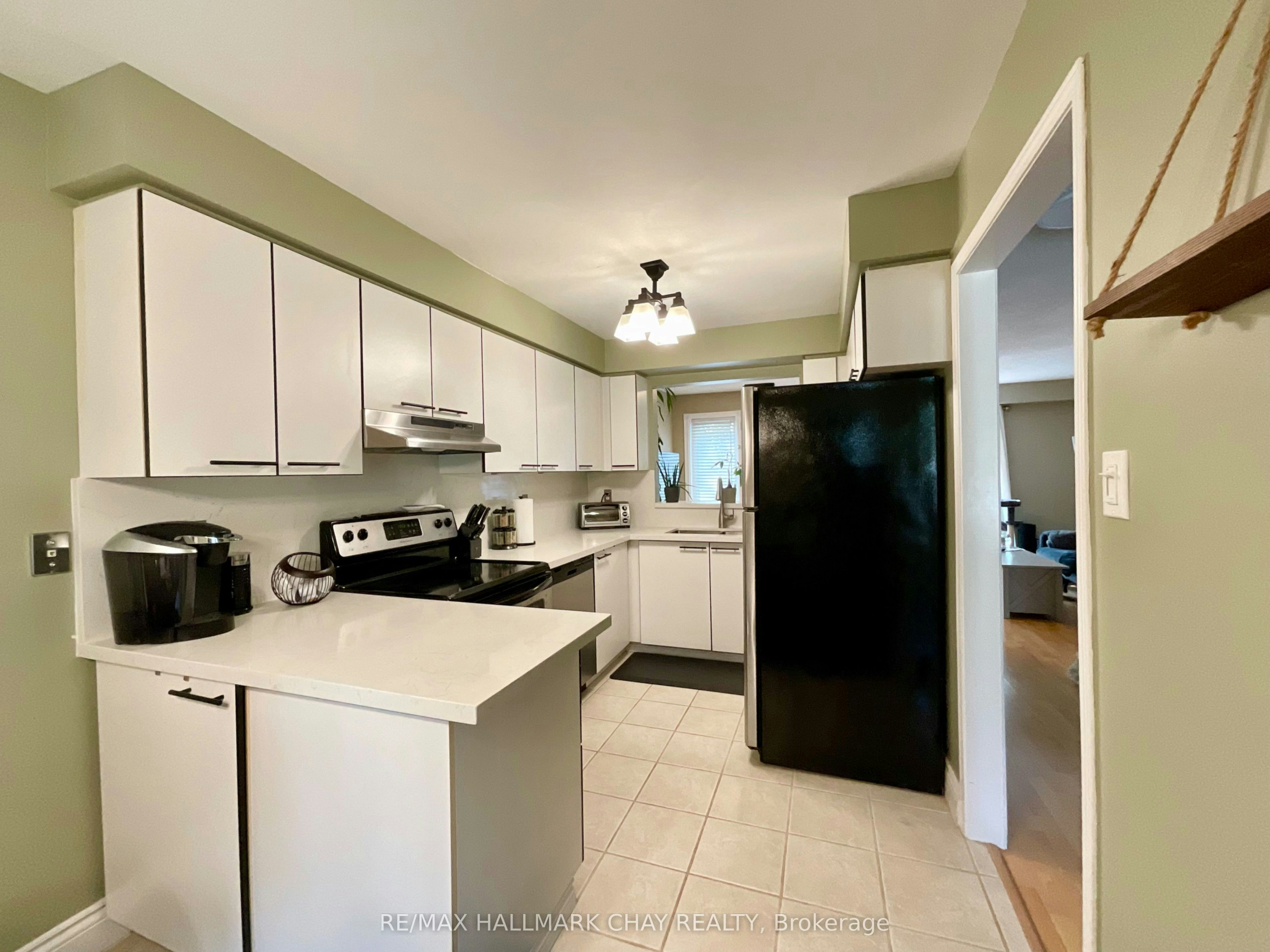 14 Gardenia Way, Caledon, ON, L7C 1B2 - 3