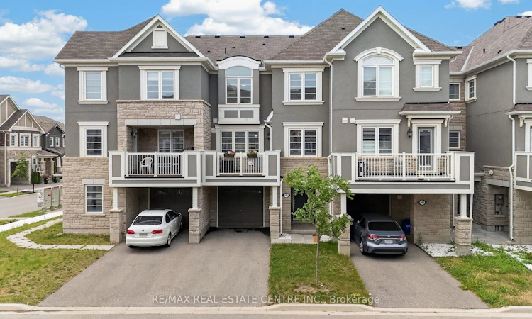 981 Alder Gate